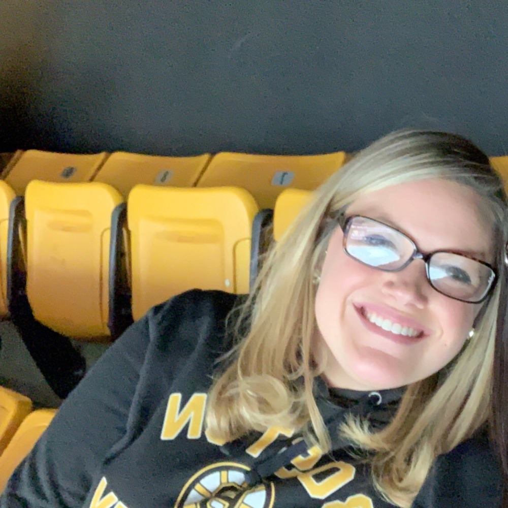 Meet your Posher, Casey